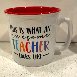 This is what an awesome teacher looks like Mug - Multicolor Text